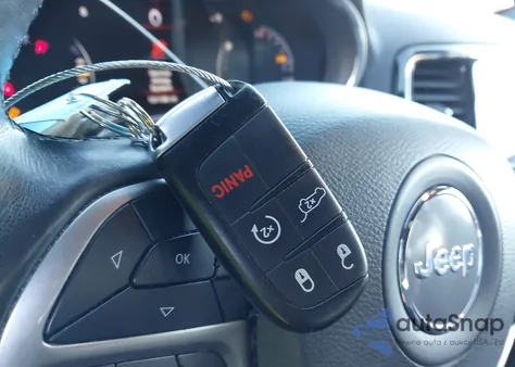 2019 Jeep Grand Cherokee Altitude 4X4 from USA, damaged, VIN 1C4RJFAG7KC610806